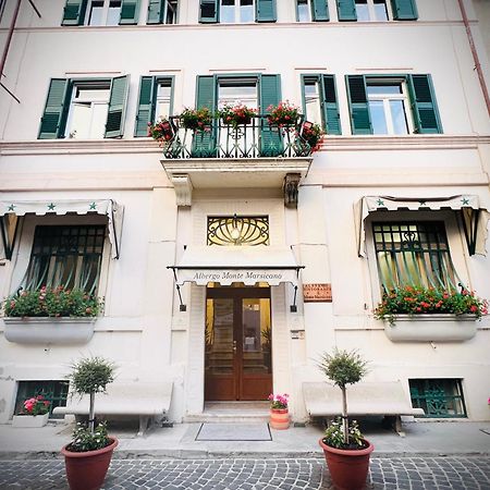 Monte Marsicano Hotel Pescasseroli Dış mekan fotoğraf