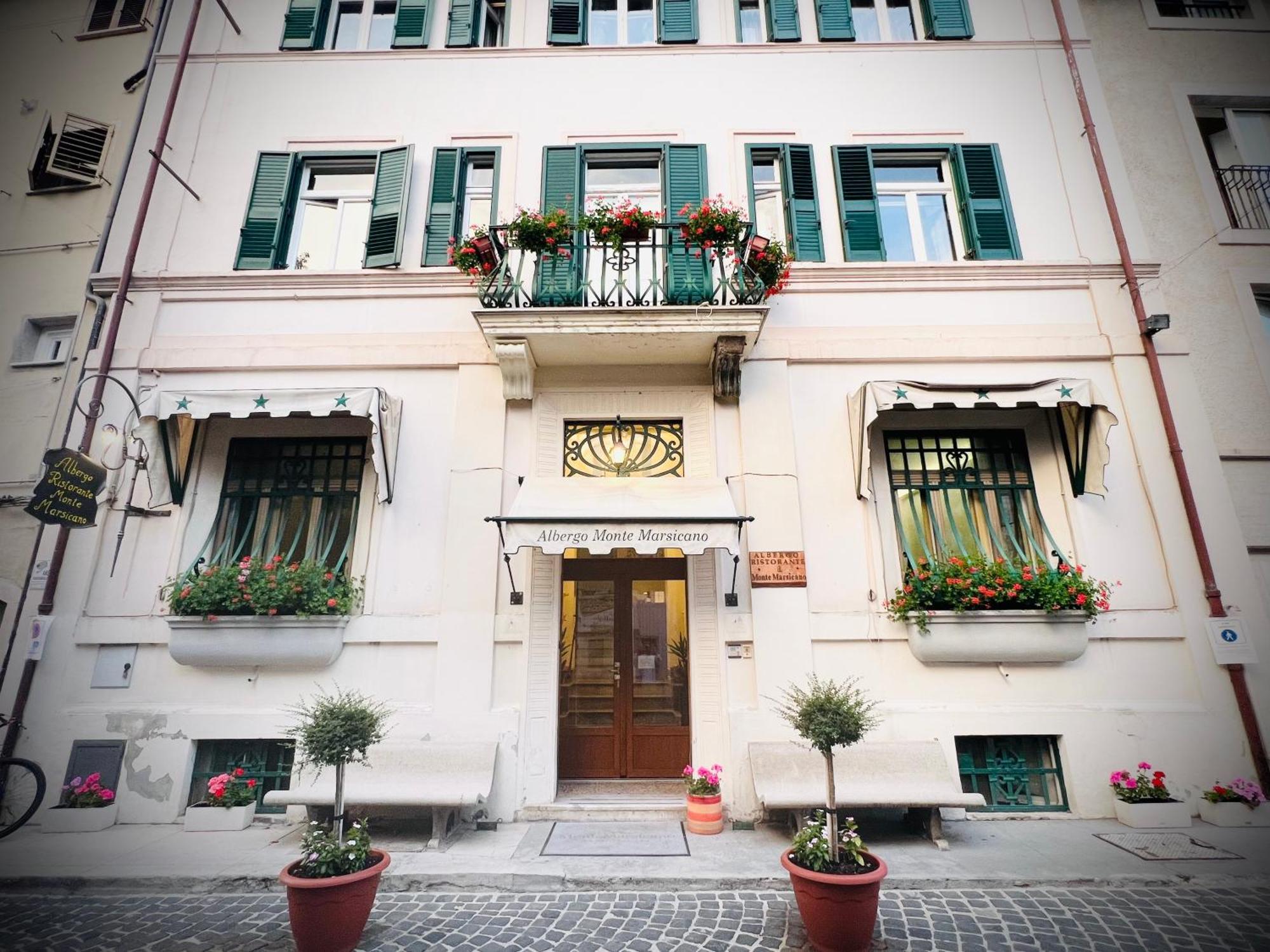 Monte Marsicano Hotel Pescasseroli Dış mekan fotoğraf